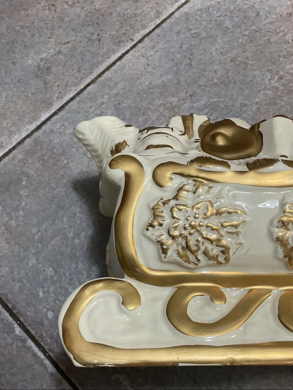White & Gold Santa Sleigh Teapot